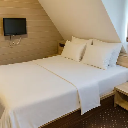 Konaci & By Husky * 科帕奥尼克